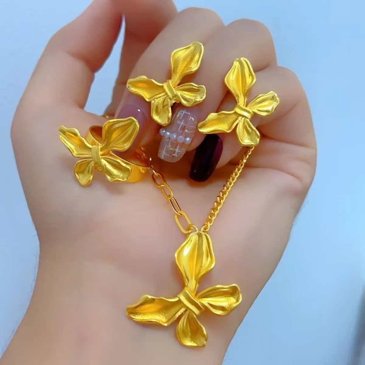 Nuova collana francese placcata oro 24 carati, orecchini, anelli, set di gioielli per feste di nozze come regalo di festa per le donne YY10760