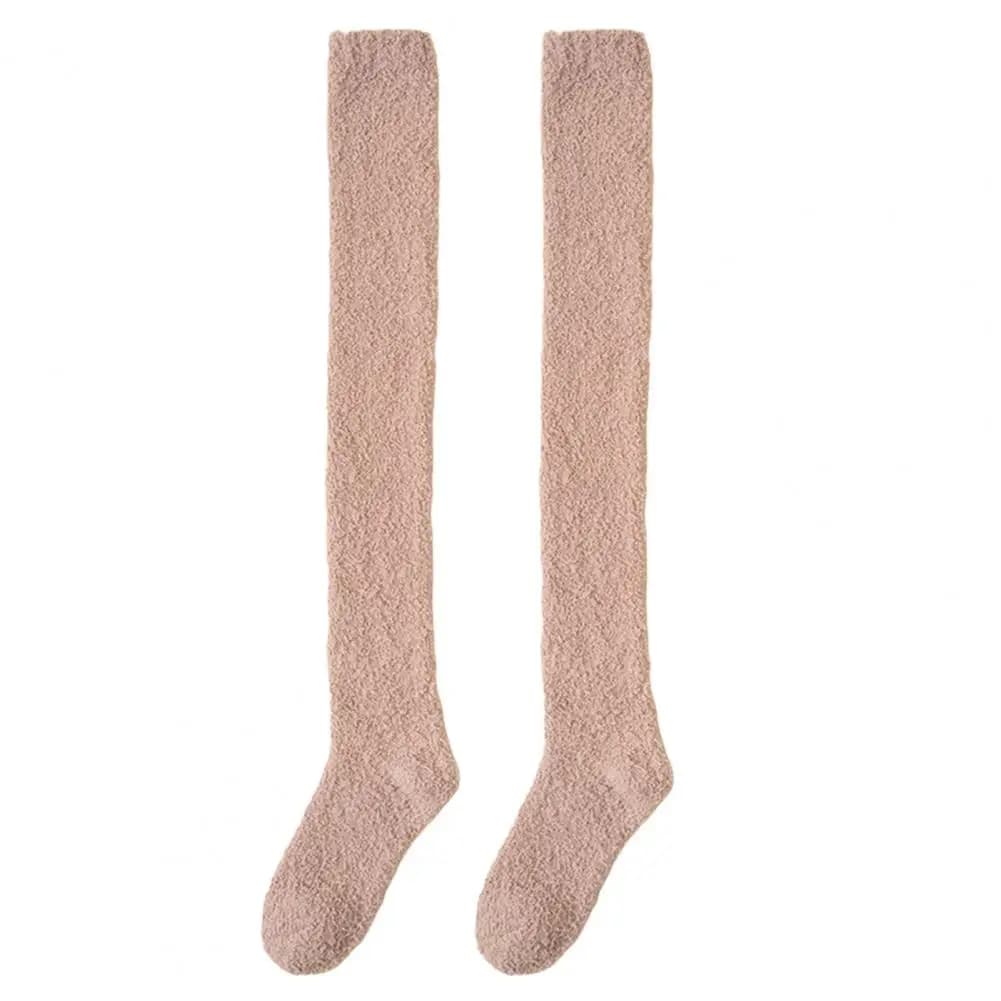Calzini di velluto Scaldamuscoli pelosi extra lunghi per le donne Calze di peluche per stivali alti alla coscia Calzini morbidi sopra il ginocchio per il calore invernale
