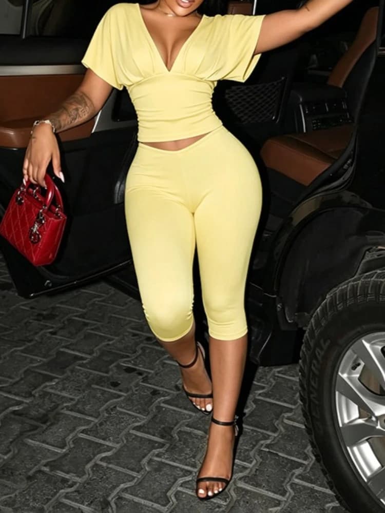 Foamlina Yellow Matching Two Piece Set Deep V Batwing Sleeve Ruched Crop Top Capri Pants Slim Stretch Women Streetwear Outfit