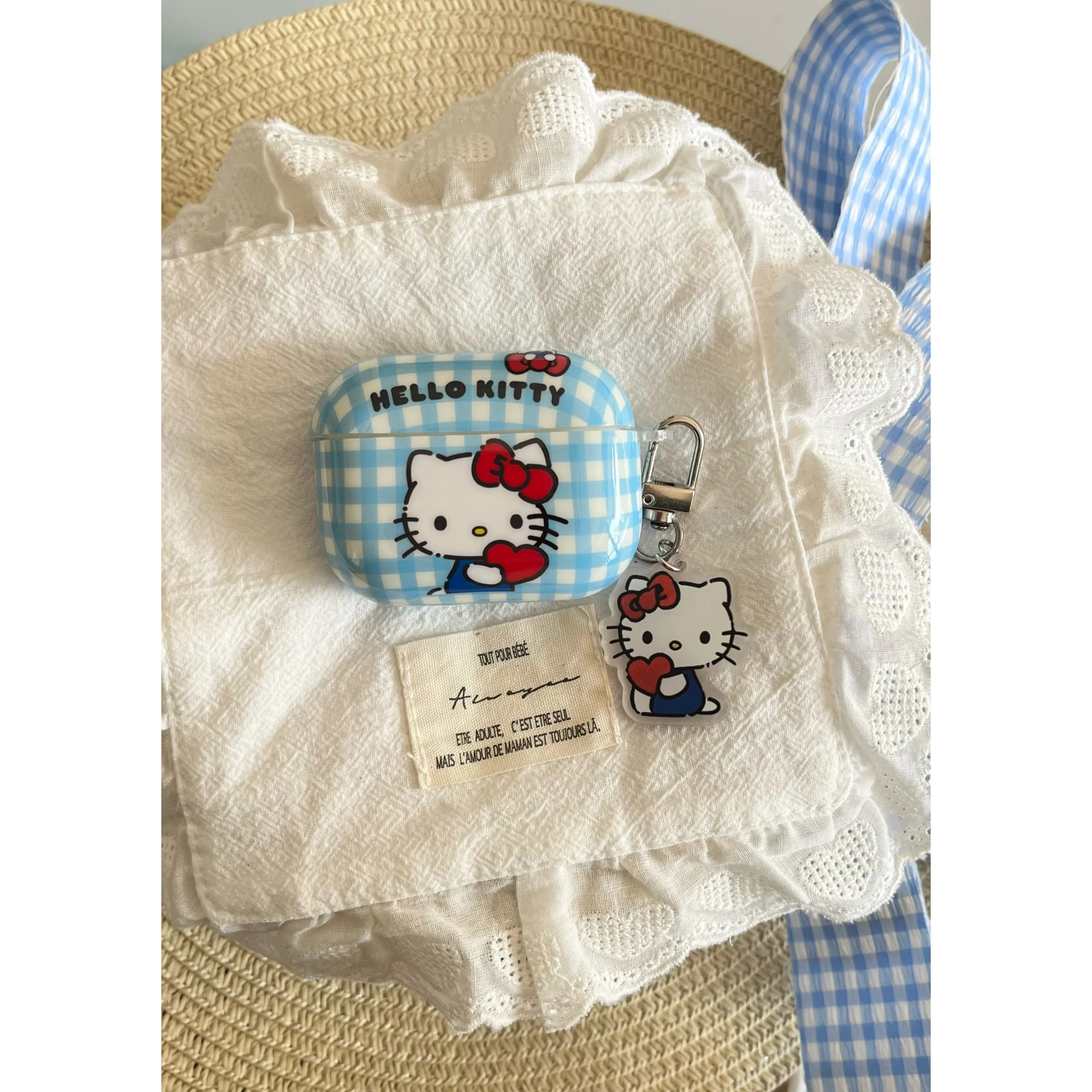 Simpatico regalo di compleanno perfetto per ragazze, custodia protettiva antiurto per auricolari con cartone animato Hello Kitty per AirPods Pro2/Pro3/4/3/2