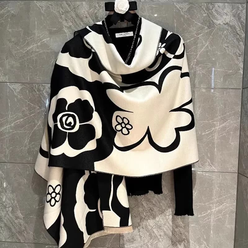 2025 NEW Elegant Women Flowers Soft Pashmina Scarf Long Shawl Wraps Autumn Winter Neckerchief Spring Summer Travel Cape Echarpe