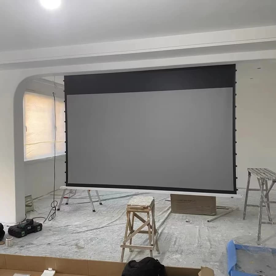 Schermo per proiettore a tensione con linguetta motorizzata da incasso a soffitto grigio opaco 4K Schermo per proiezione elettrica intelligente da 120 pollici