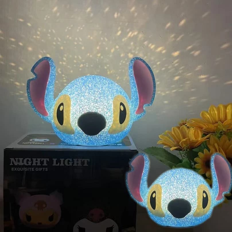 Luce Notturna con Proiezione di Particelle Lilo & Stitch Lampada da Lettura 3D Cartoon Lilo e Stitch Lampada da Scrivania Creativa per Regali per Bambini