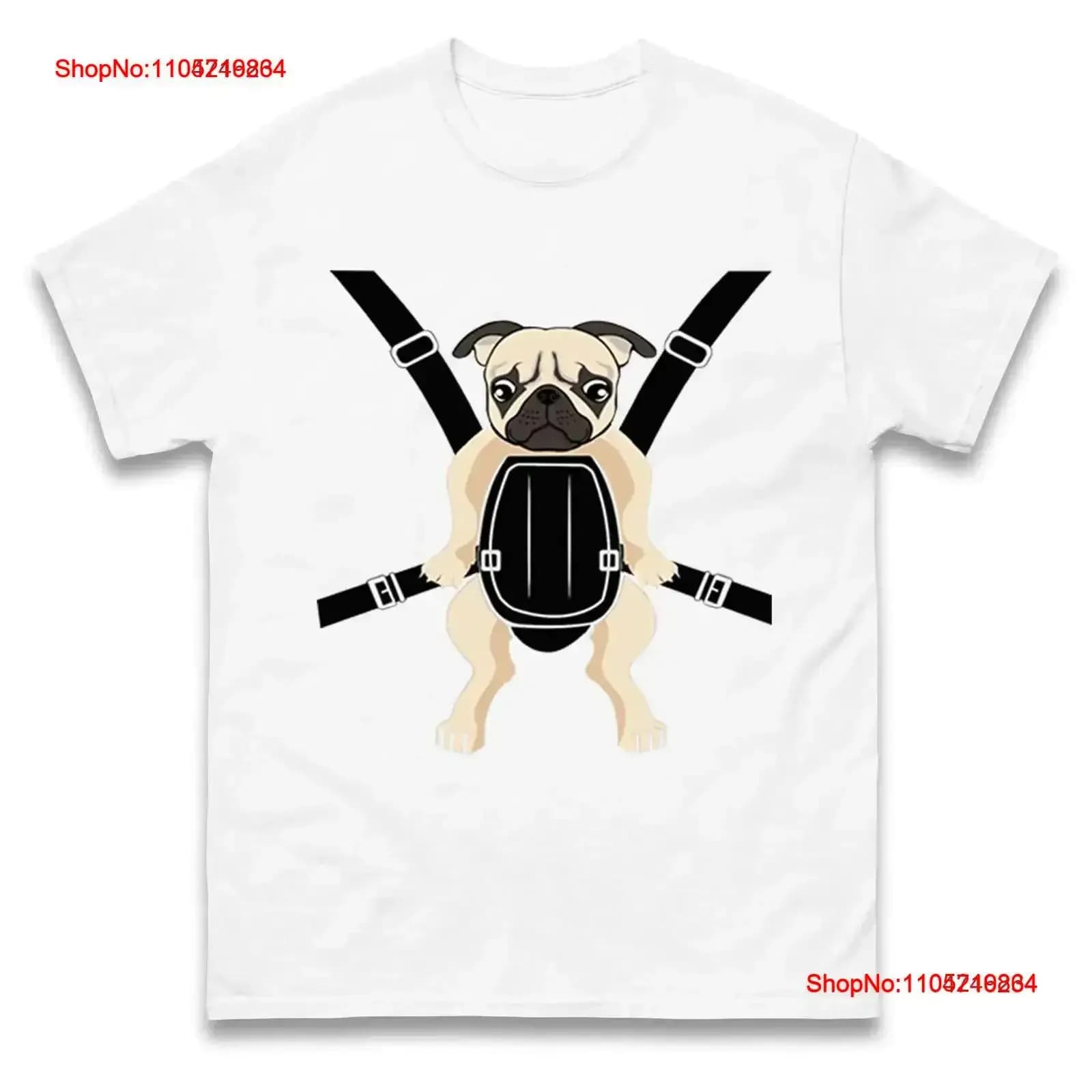 A Pug in Baby Harness Maglietta divertente Cane vintage lavato Comodo abbigliamento firmato allungato Leggermente morbido vintage lavato