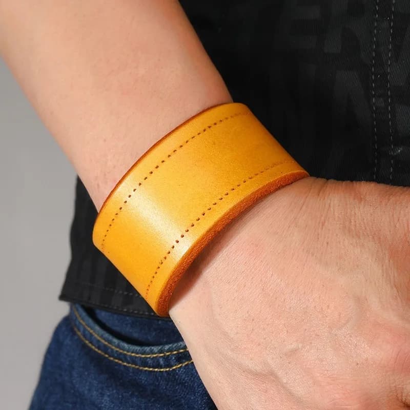 1Pc New Simple Wide Leather Bracelet Vintage Bangle