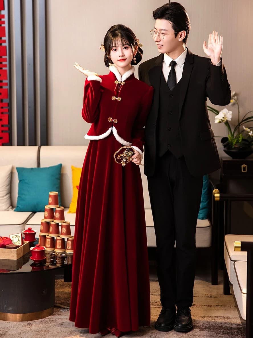 Red Velvet Long Sleeve Wedding Dress Elegant Engagement Partywear Spring New Arrival Bride Set Sweet Fitting Long Gown
