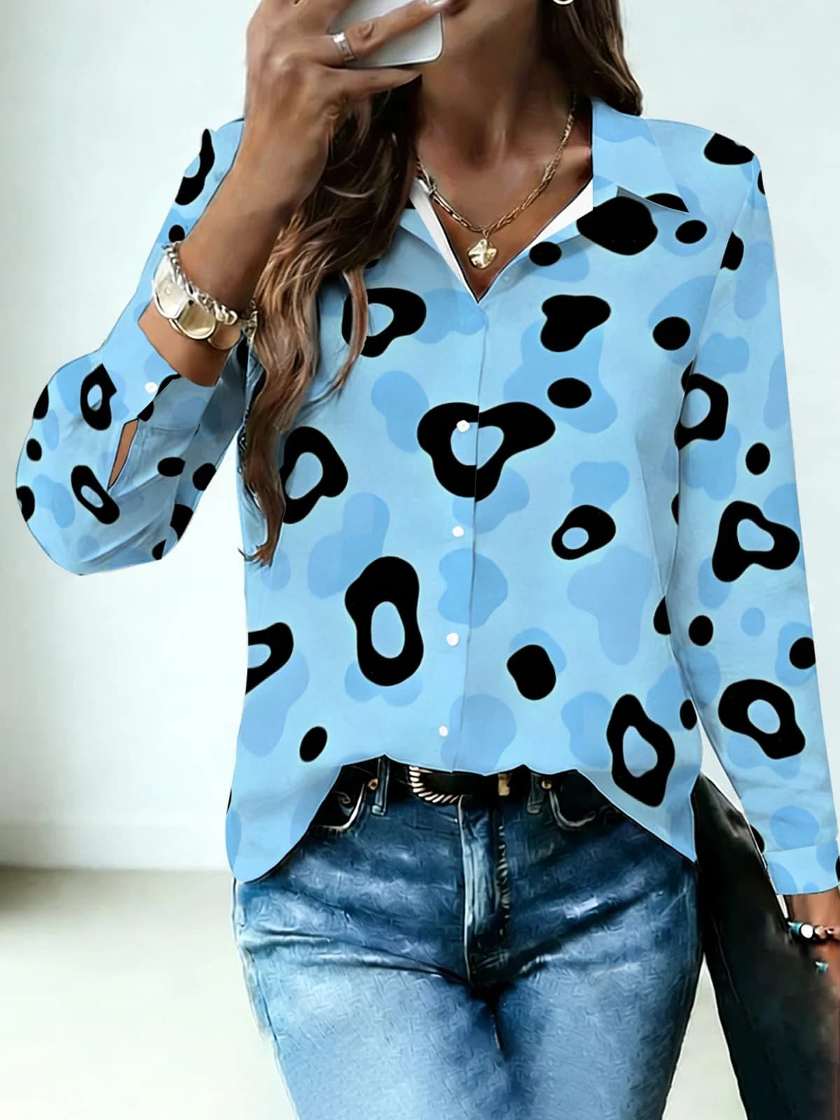 Spring Summer Fashion Leopard Blouse Women Long Sleeve Light Blue Base Spotted Print Casual Shirt for Travel Vacation
