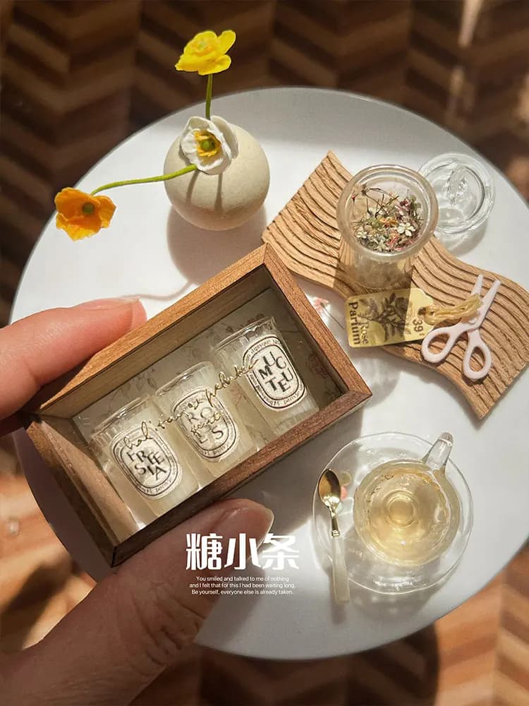1:6 e 1:12 Accessori per mobili per casa delle bambole Mini modello Aromaterapia Candela Vaso Bjd Ob11 Gsc Blyth Lol Miniature Decorazione
