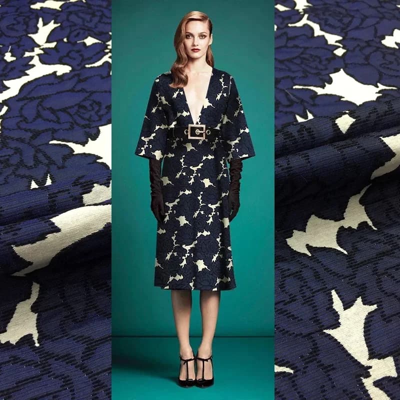 Jacquard Yarn-dyed Fabric Retro Three-dimensional Rose Dress Fashion Fabrics Diy Sewing Design Material Wholesale Cloth by Meter