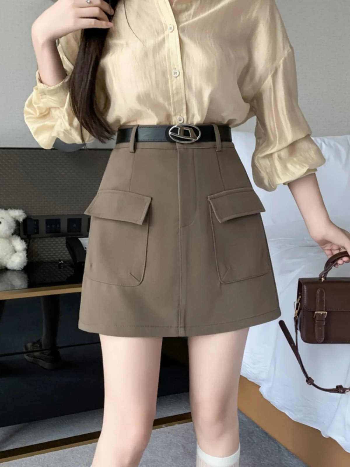 Design Sensation Workwear Skirt Women's Autumn Winter High Waist Slim A-Line Short Skirt Belt Fashionable Commute
