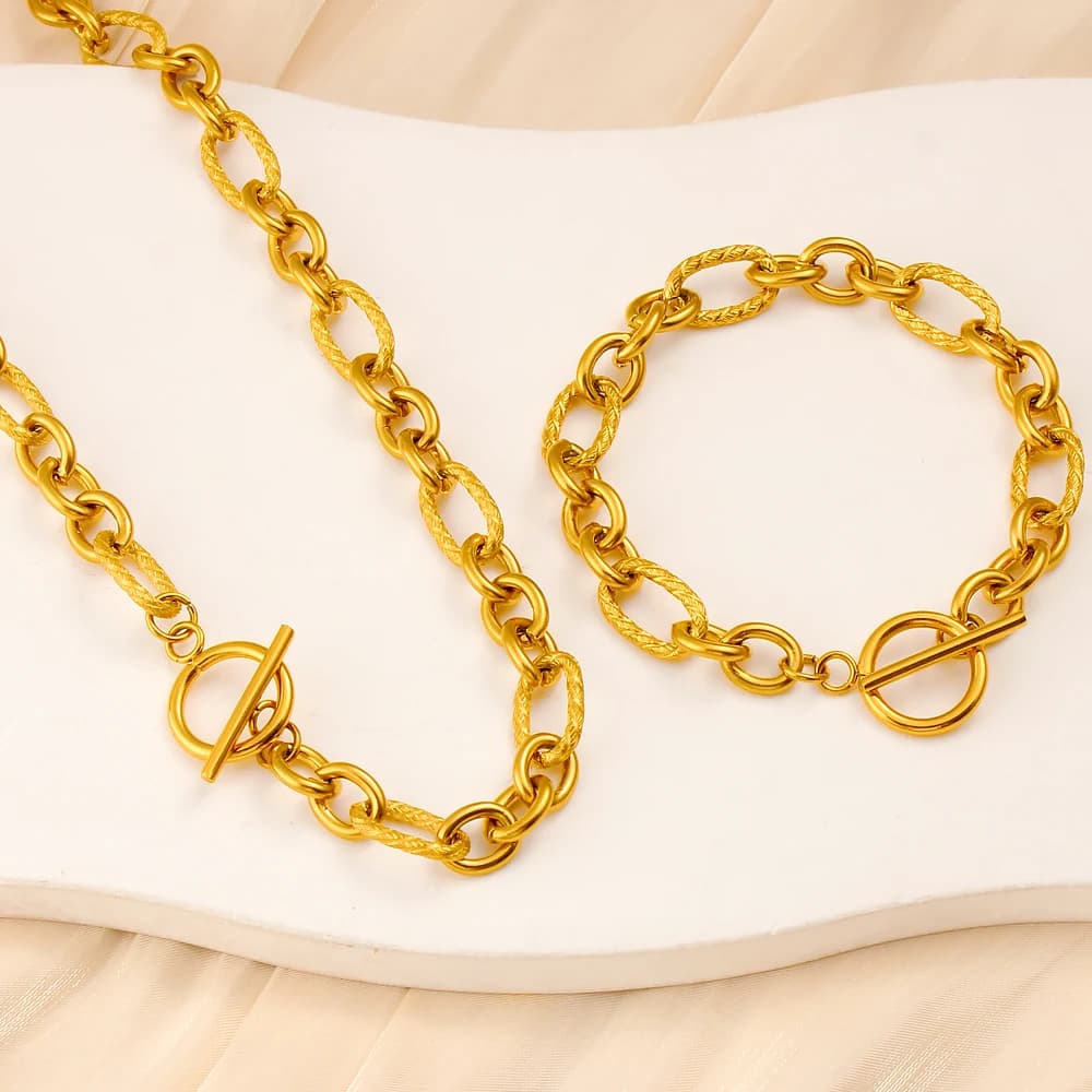 USENEST Trendy 18K PVD Plated Gold Stainless Steel Oval Cross Chain Bracelet Necklace for Women conjuntos de joyas 2025