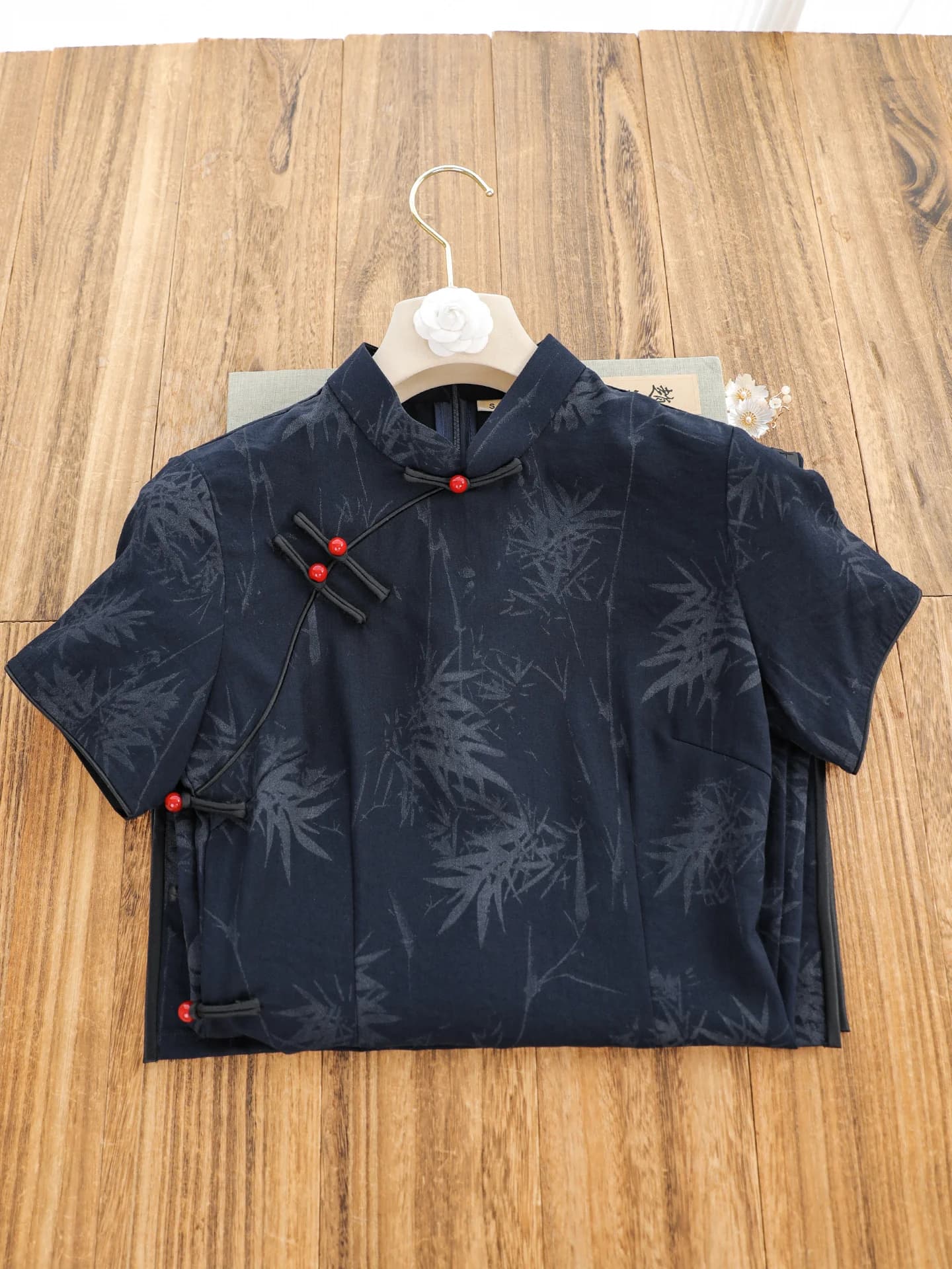Young Women's Short Sleeve Qipao in Blue Retro Chinese Style Daily Wear Breathable Polyester Fiber Long Dress Spring 2026