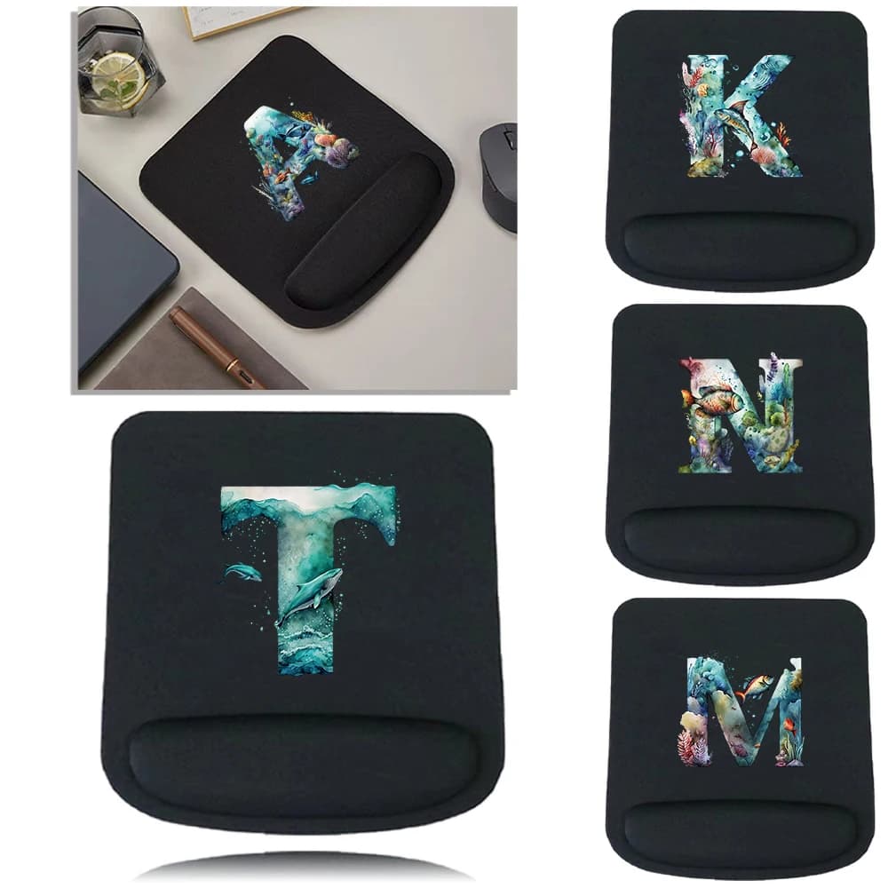 Tappetini per Mouse Premium Serie Fish Letter per PC e Laptop, Supporto Ergonomico per Polso, Comodo Tappetino da Gioco Antiscivolo