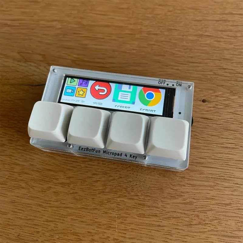 Micropad 4 Tasti - Tastierino Wireless Programmabile con Display a Colori, Stream Deck, Tasti Rapidi, Supporto Anti-Cheat per Giochi Windows