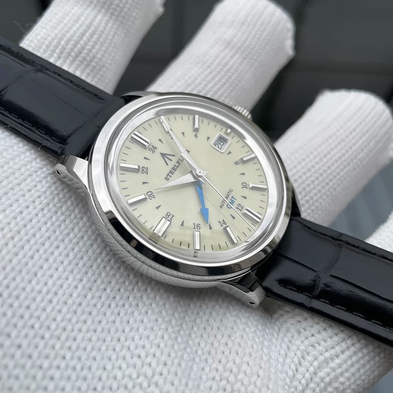 STEELDIVE Men GMT Watch 40mm Automatic Mechanical Wristwatch Diver 20ATM Waterproof Sapphire Mirror NH34