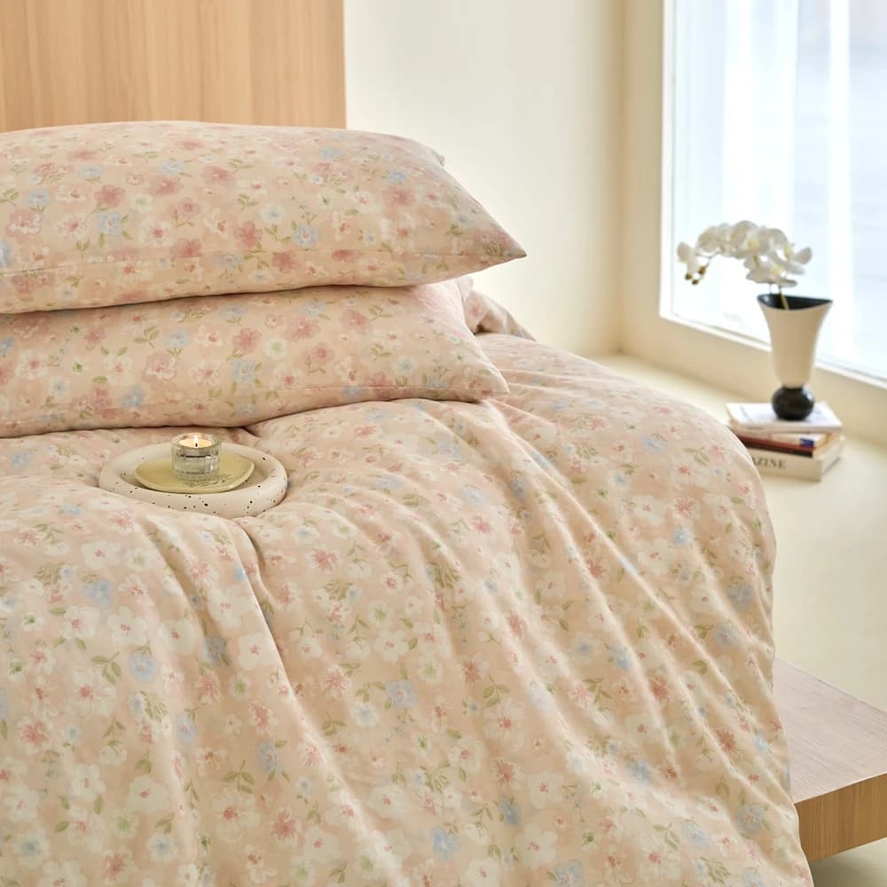 Set di lenzuola personalizzate in quattro pezzi pastorale con piante di fiori morbidi all'ingrosso, copripiumino in cotone per ragazze