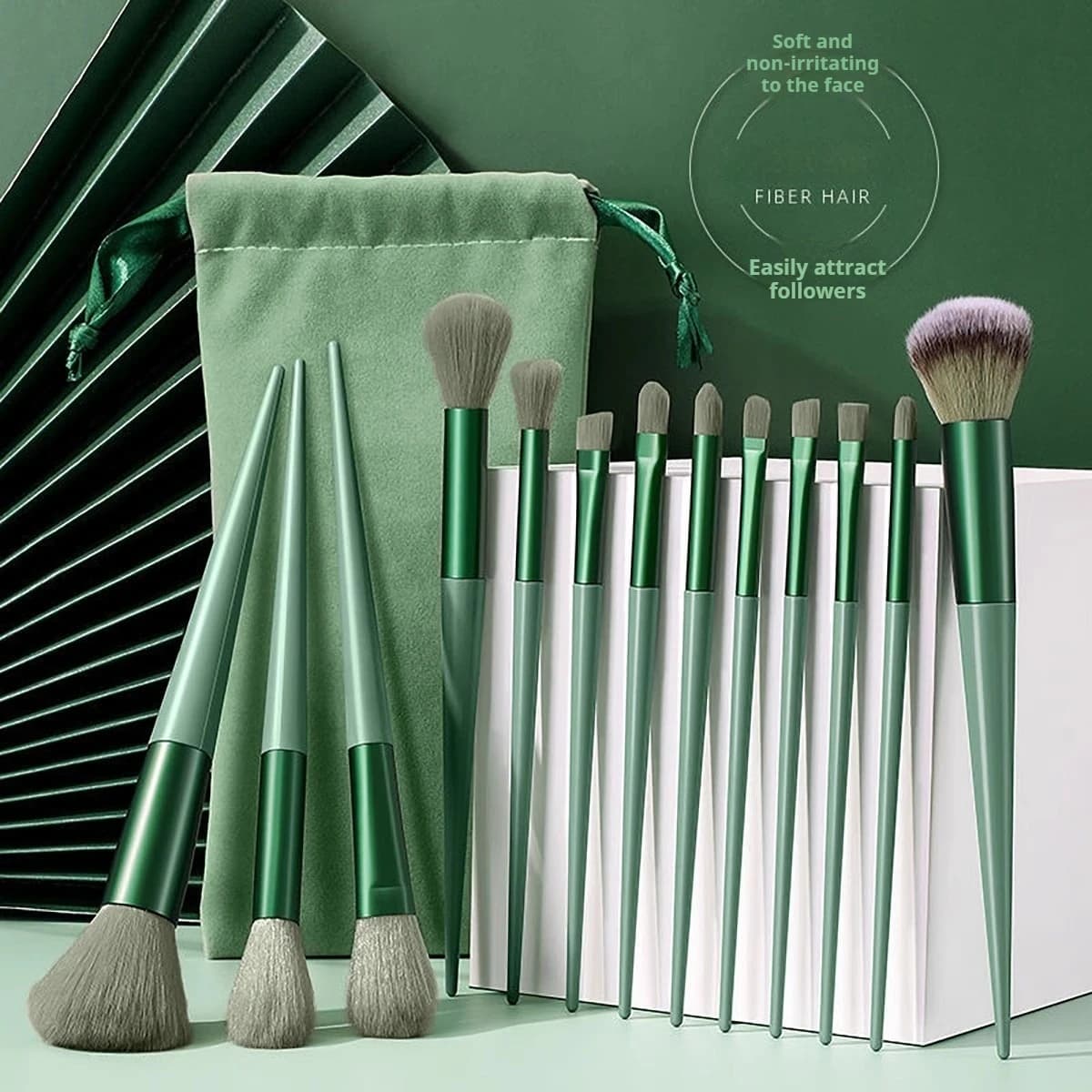 Set of 13-piece makeup brushes with foundation case, umbrella, fard, contour, soft black gold bristles, women's gift cosmetic brushes