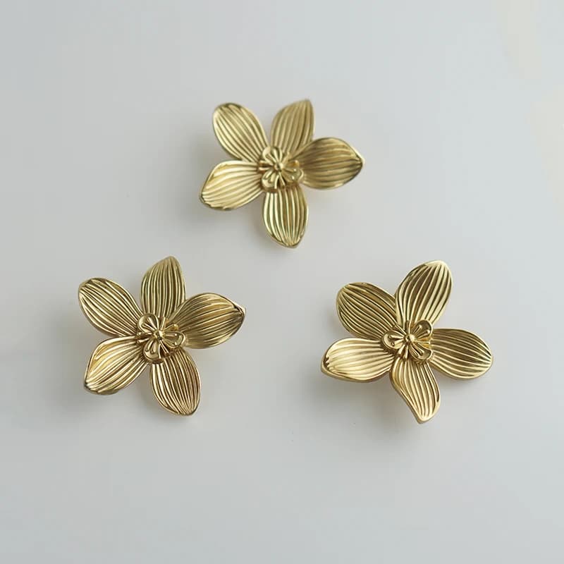 Maniglia per mobile in ottone massiccio a forma di fiore, pomello per cassetti e ante, maniglia per armadietto scarpe, decorazione dorata, ferramenta