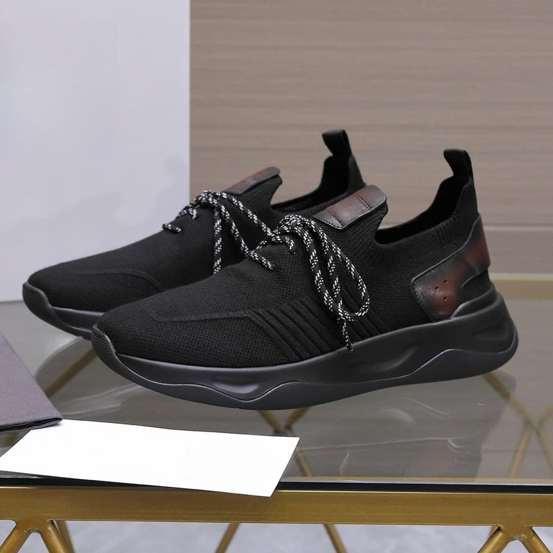 2026 New Mens Sneakers Breathable Knitted Lightweight Slip on Walking Shoes Casual Comfort Athletic Outdoor Running Gym Sport