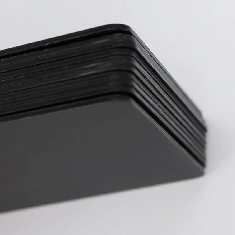Scheda NFC nera Materiale PVC nero opaco stampabile per scheda multimediale digitale aziendale