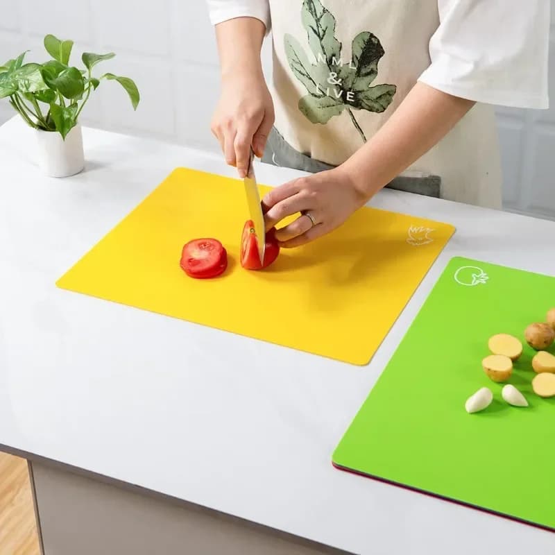 Taglieri flessibili, tavole di plastica senza BPA per cucina, tappetino da taglio antiscivolo per carne e verdure con iconi alimentari