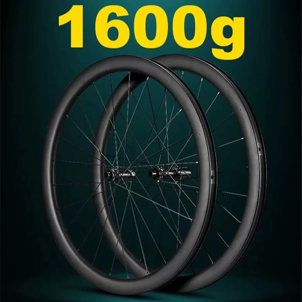 Set di ruote per autostrada in carbonio Telaio in carbonio 700C Altezza 42MM Asse a secchio Freno a disco Blocco centrale 120 Tamburo sonoro Ruota ad anello in carbonio