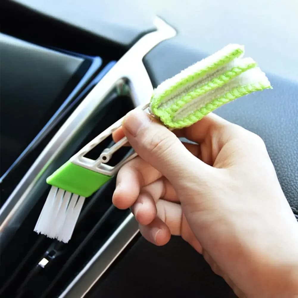 Spazzola per la pulizia delle griglie dell'aria condizionata auto in microfibra, spolverino per auto, accessorio per la pulizia degli interni auto