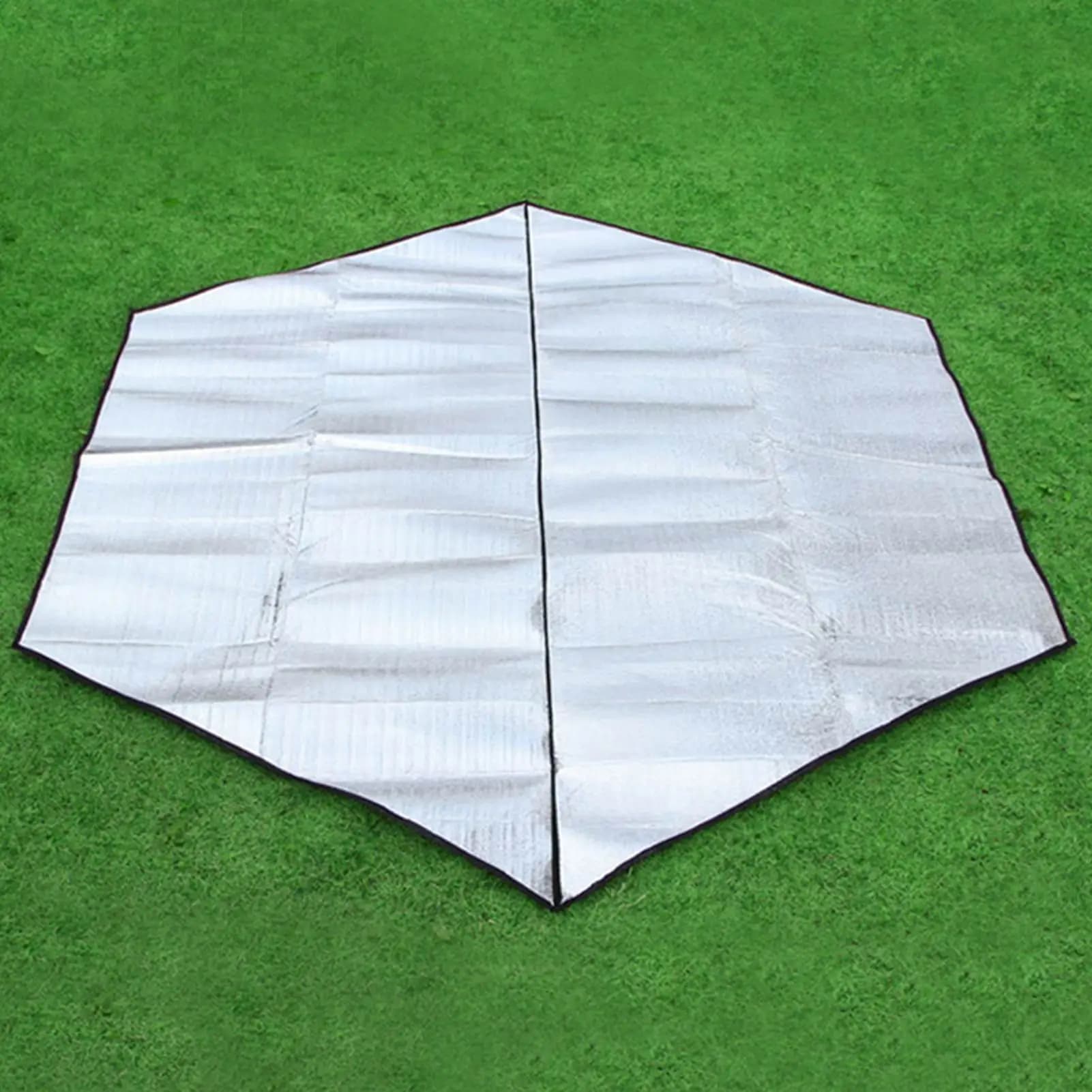 Tappetino per tenda impermeabile Tappetino per tenda esagonale da campeggio esterno Pellicola di alluminio Telo Foglio di terra Picnic Escursionismo Tappetino da campeggio Accessori