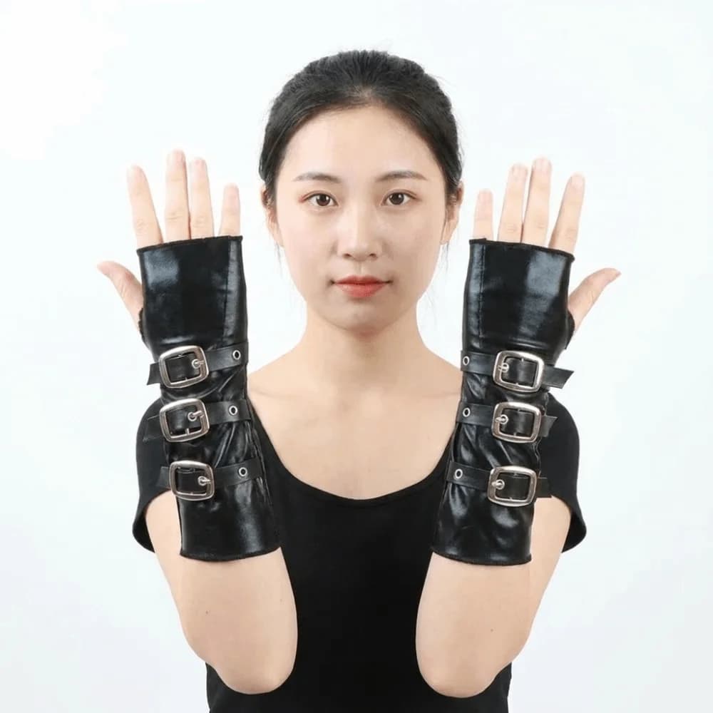 Solid Color Punk Arm Sleeves Metal Buckle Lacquer Leather Dark Gothic Arm Covers Wristband Fingerless Half-arm Sleeve Gloves