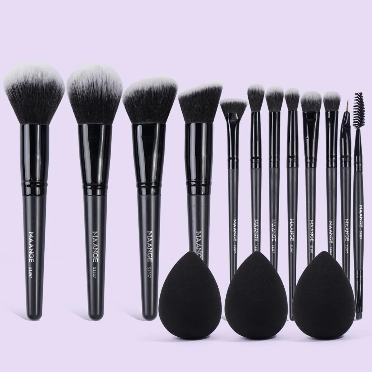 Set of brushes and sponges for make-up 12 pieces Kit of make-up brushes for foundation shade concealer + 3 sponges Soft bristles cosmetic brush