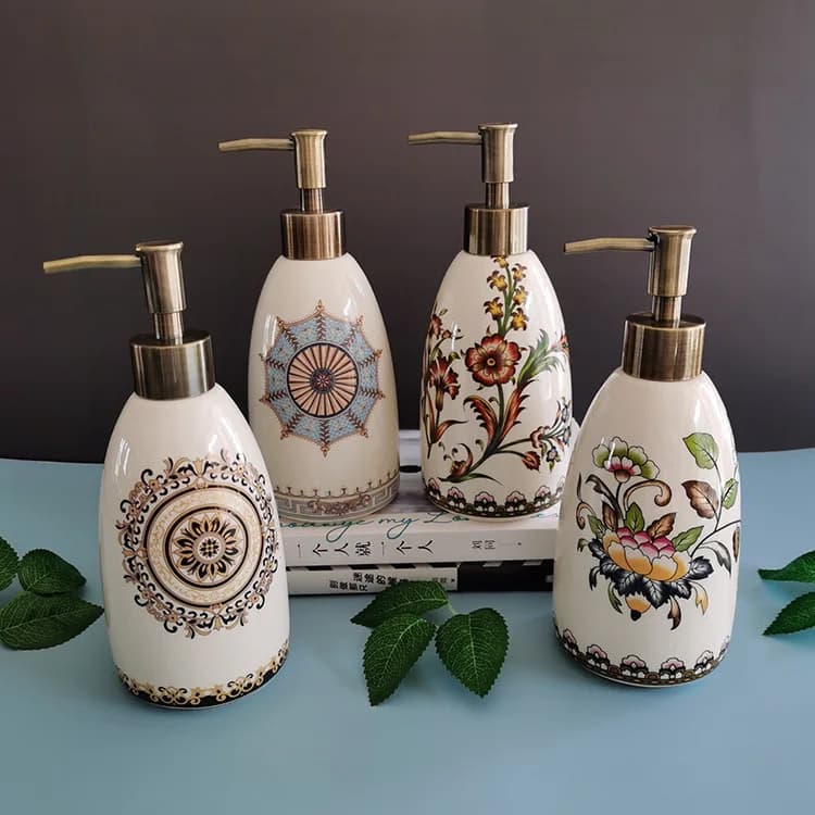 Creative American Style Ceramic Lotion Bottle Refillable Dispenser For Bathroom Kitchen Liquid Soap Shampoo Dish Detergent