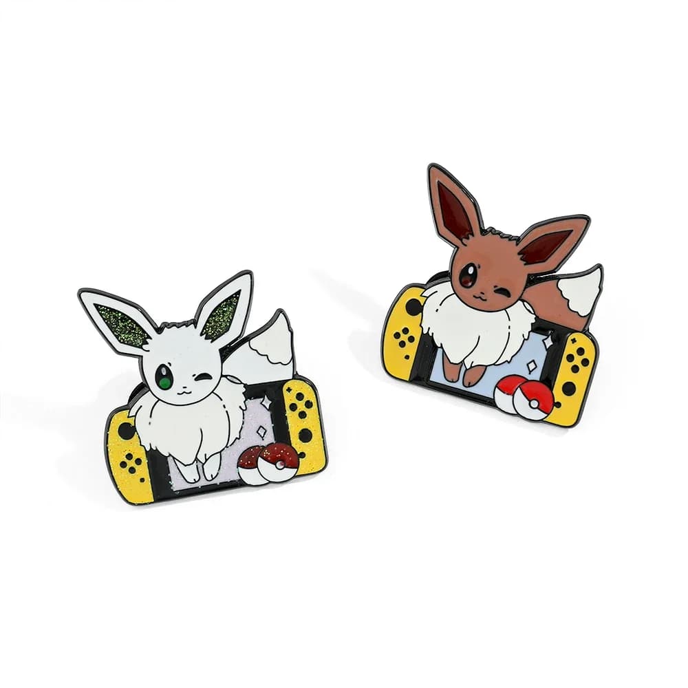 2 pcs cartoon elfo brooch creative game console Eevee enamel badge metal jewelry clothing backpack accessories gift