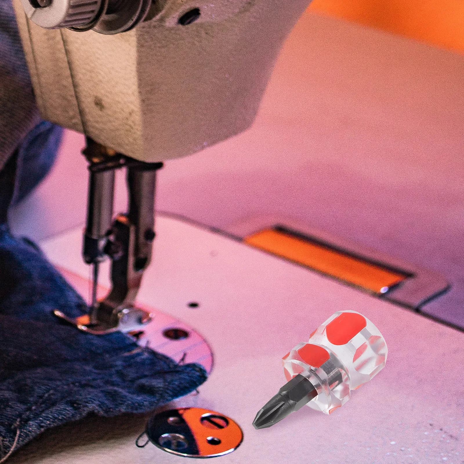 Set di Attrezzi per Riparazione Macchine da Cucire, Cacciaviti in Metallo e Plastica per Manutenzione e Pulizia