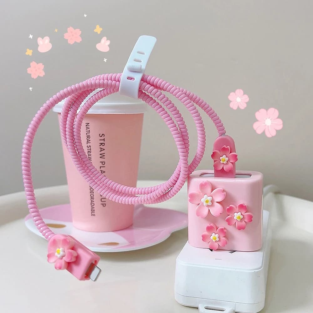 Custodia Protettiva Caricabatterie con Simpatici Fiori di Ciliegio, Accessori Protettivi per Cavo Dati e Caricabatterie per iPhone 17 18W/20W