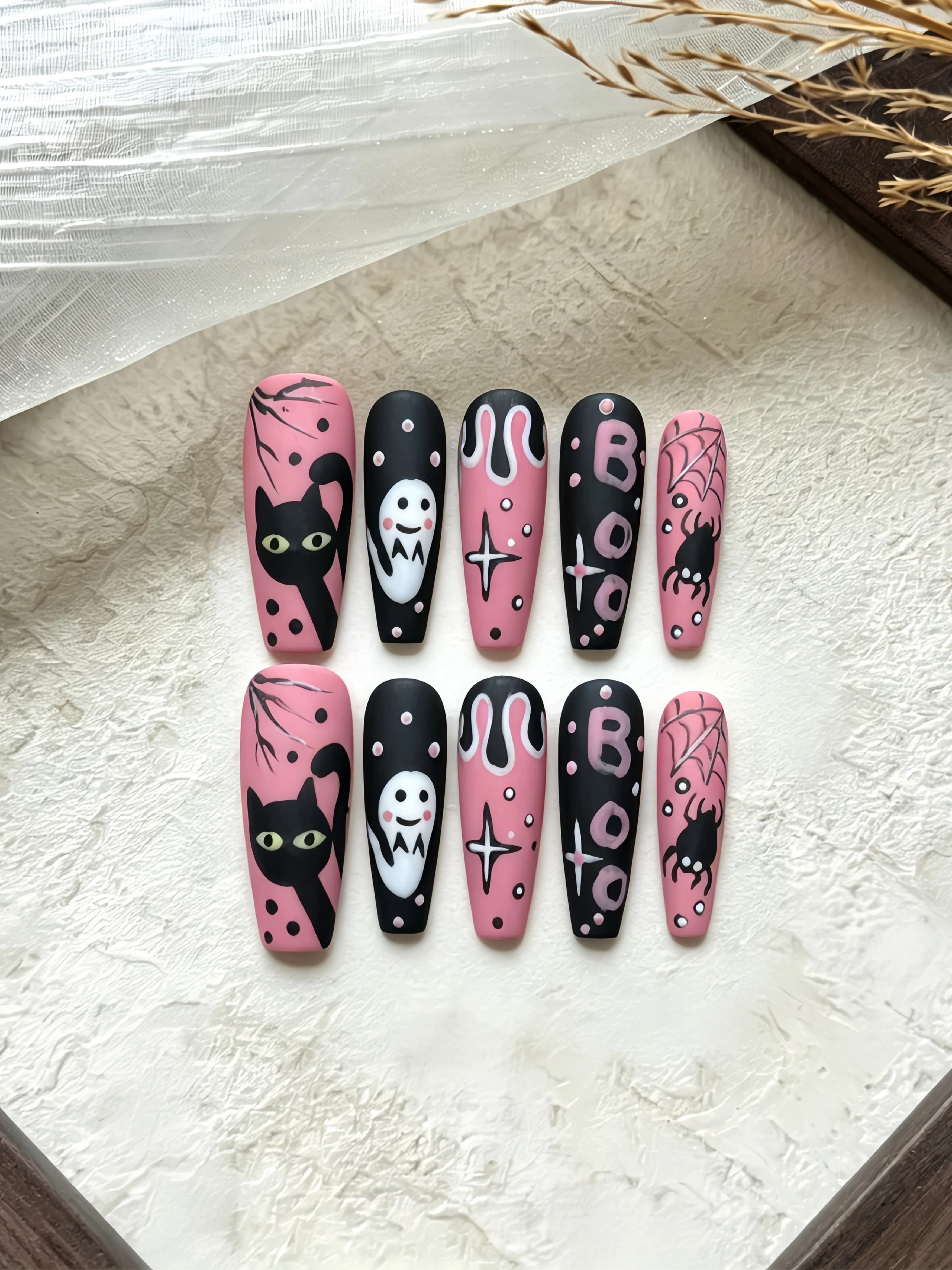10 Long Trapezoidal Press-On Nails, Halloween Niche Art Nails, Black Cat Spider Web Polka Dot Star Accessories, Matte Barbie Pink Hand-Painted Ghost Design, Party Atmosphere Reusable Fake Nails, Y2K Cute Ghost Trendy Long Fake Nail Pieces