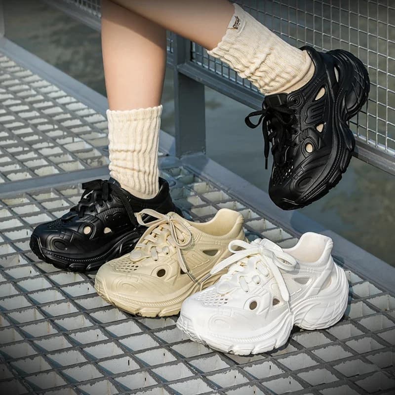 2025 Scarpe da ginnastica robuste traspiranti di nuova moda estiva da donna Scarpe con plateau antiscivolo in EVA da donna Scarpe sportive con suola spessa per esterni