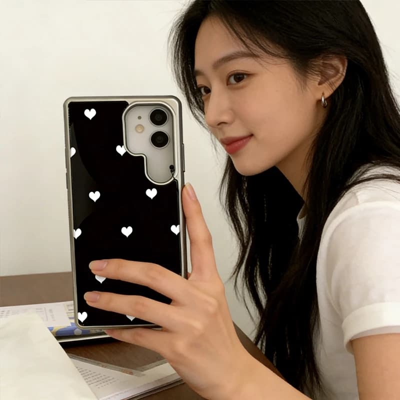 Cover per Telefono INS Coreana Semplice con Simbolo Cuore Bianco e Nero in Resina Epossidica Anti-caduta per Samsung Galaxy 23 24 25 26 Plus FE ULTRA EDGE