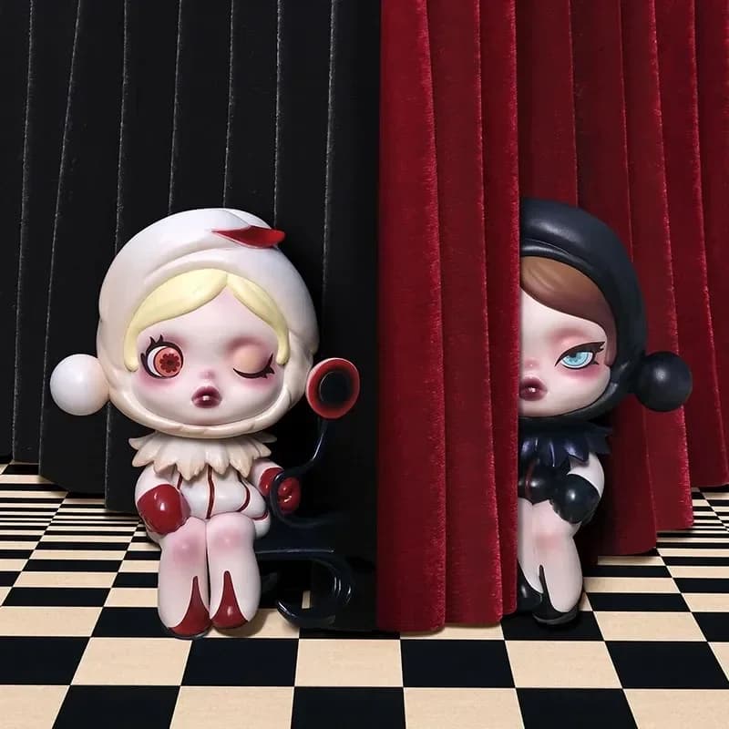 POP MART SKULLPANDA Series Image of the Reality Blind Box Toys Mystery Box Action Figure Surprise Cary Model