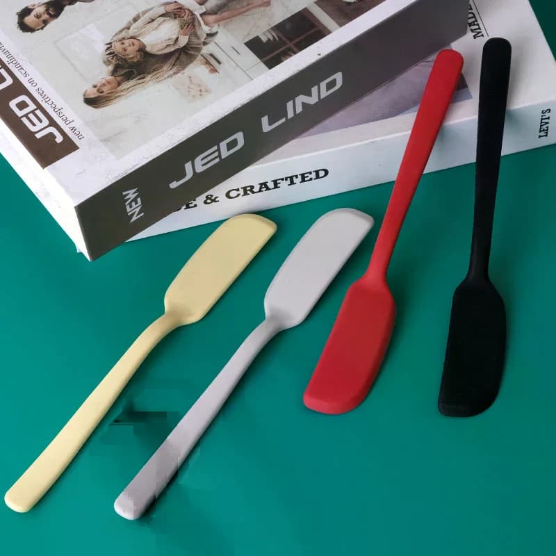 19 cm silicone spatula for cream, high temperature resistant non-stick spoon, kitchen cooking accessories and tools