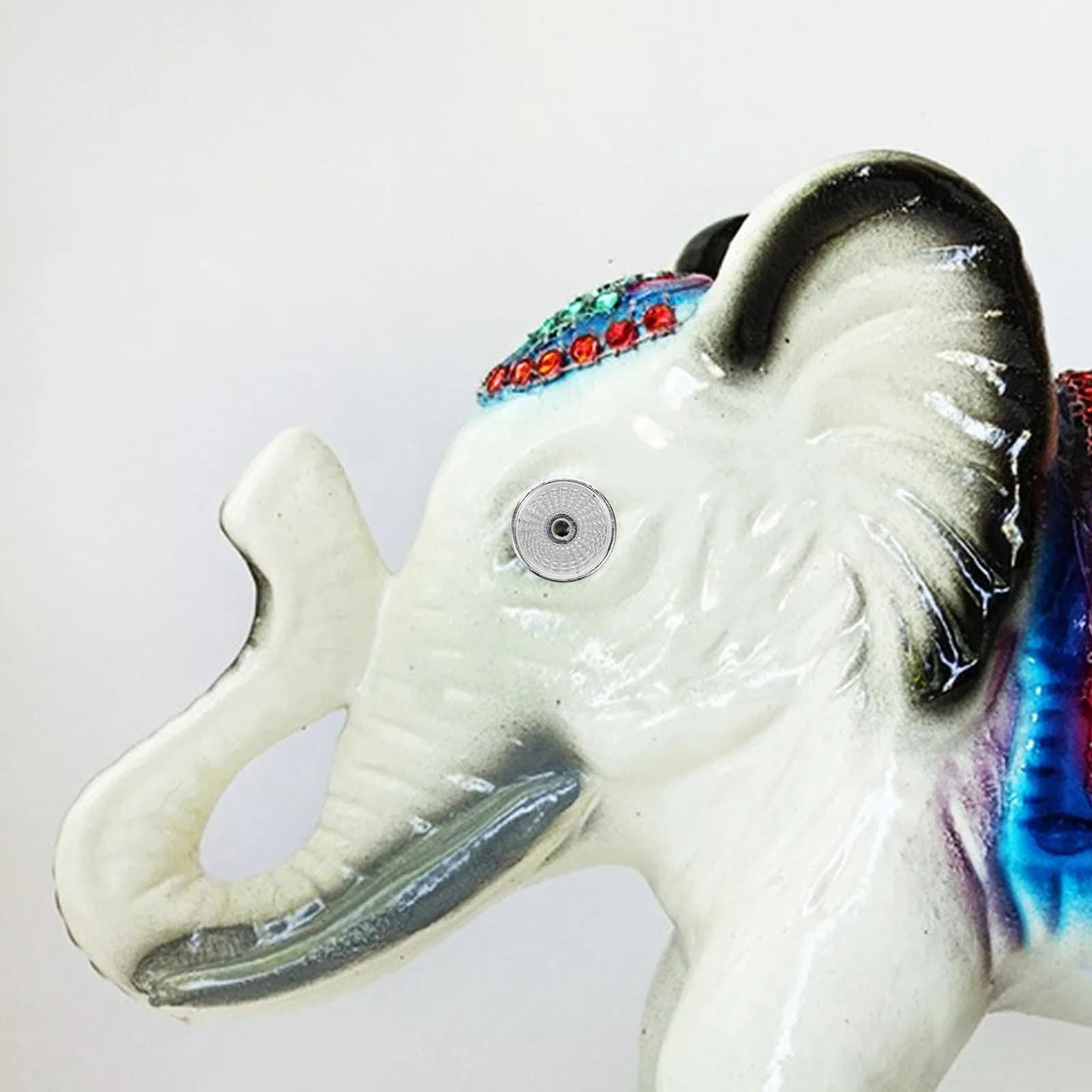 100 Pezzi Decorazioni Animali Luminose, Lampada Solare con Paralume, Statua da Giardino Realistica con Occhi, Impermeabile, Piccola Luce Notturna da Esterno