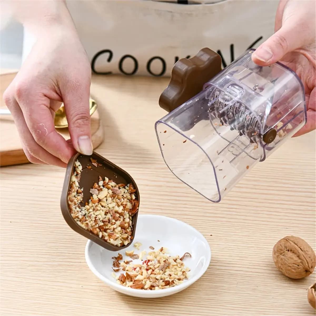 Frantoio per noci Schiacciatore manuale per pasta di arachidi Frantoio portatile per frutta secca Smerigliatrice manuale per cioccolato alle noci