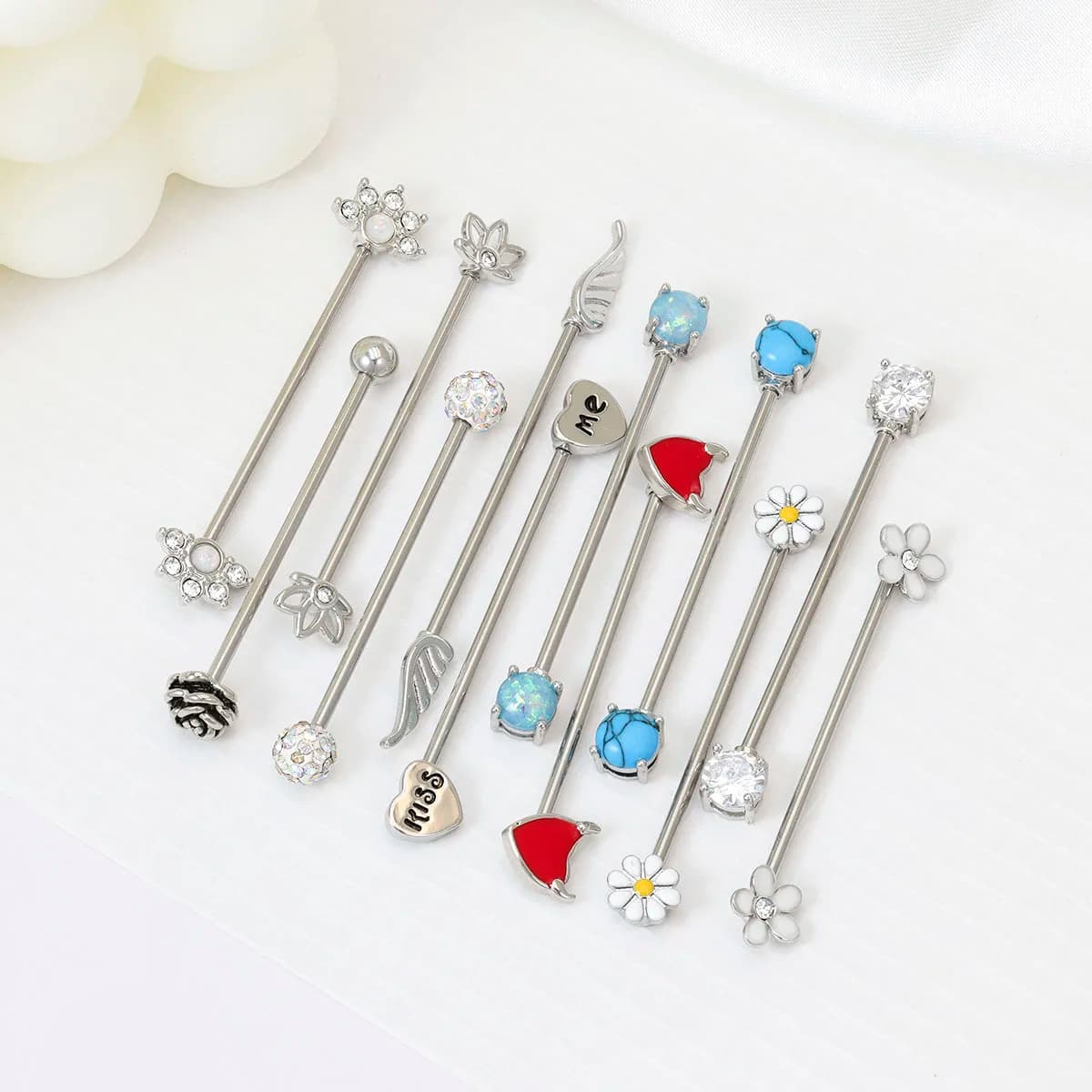 16G Frecce Cuori Bilanciere industriale Acciaio chirurgico Breve cartilagine Orecchino Gioielli penetranti per il corpo per le donne Uomini Lunghezza asta 38mm