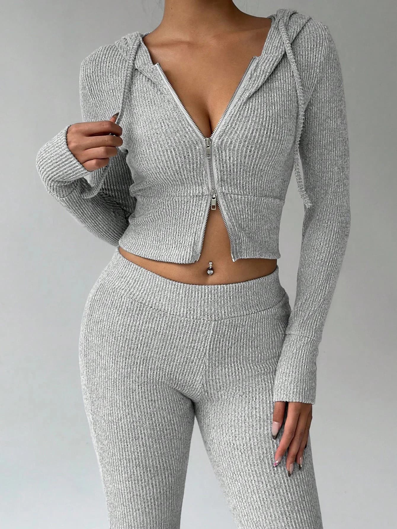 Women's hot winter pajamas, soft and delicate pajamas on the skin, sleep pajamas, long sleeve pajamas, home wear set