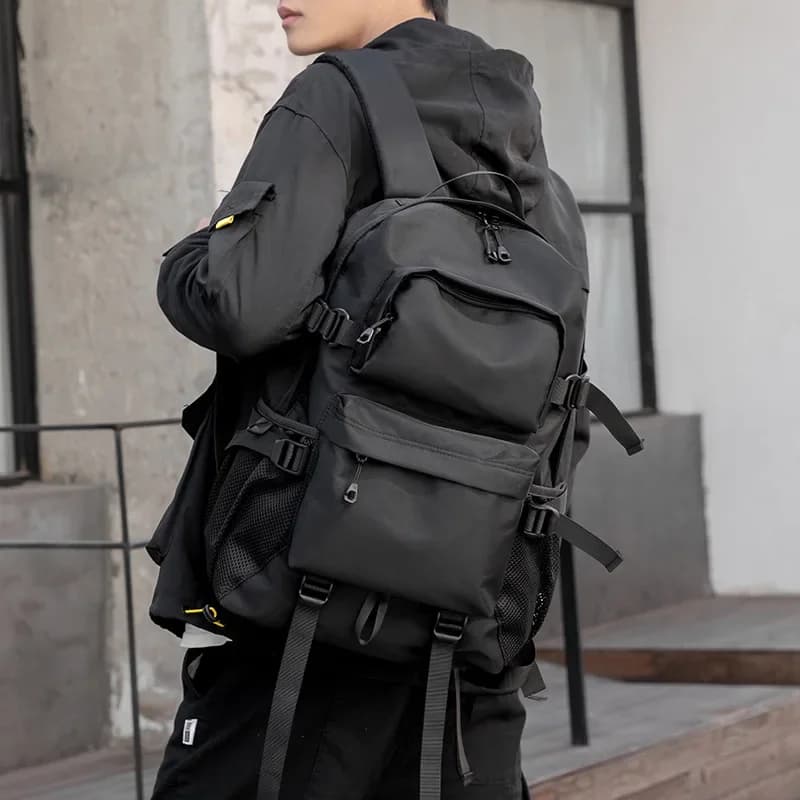 Zaino da viaggio personalizzato moda uomo leggero ampio spazio borsa per laptop da 15,6 pollici borsa da scuola impermeabile per esterni per adolescenti