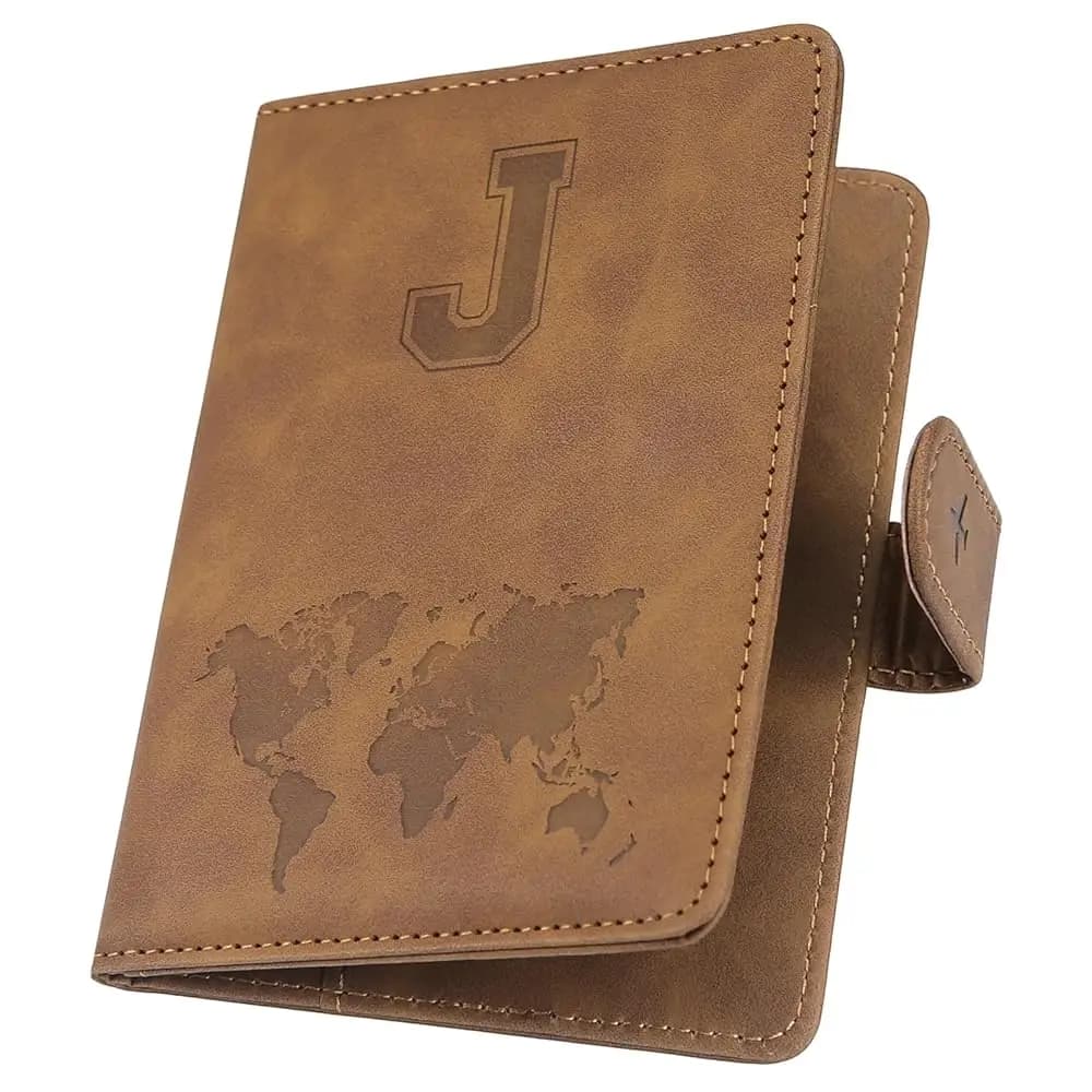 Porta Passaporto Personalizzato – Custodia per Passaporto con Lettera Iniziale e Blocco RFID, Contiene 2 Passaporti, Sottile in Pelle PU Unisex