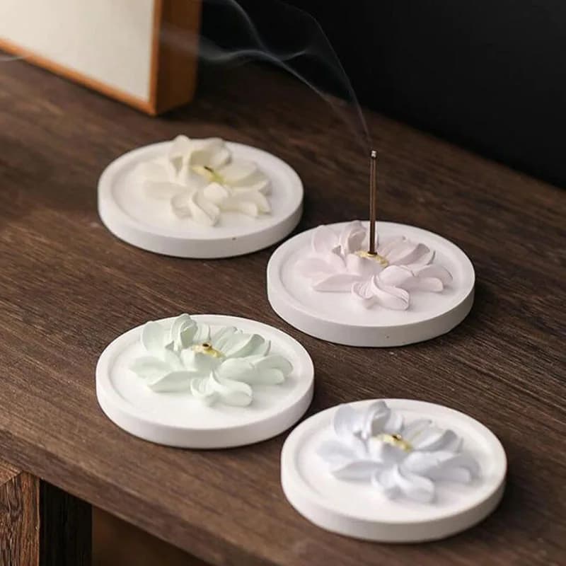 Gesso Sollievo Bastone di Loto Piatto di Incenso Chan Legno di Sandalo Fragracen Incensiere Creativo Per Uso Domestico Aromaterapia Bruciatore Decorazioni Per La Casa