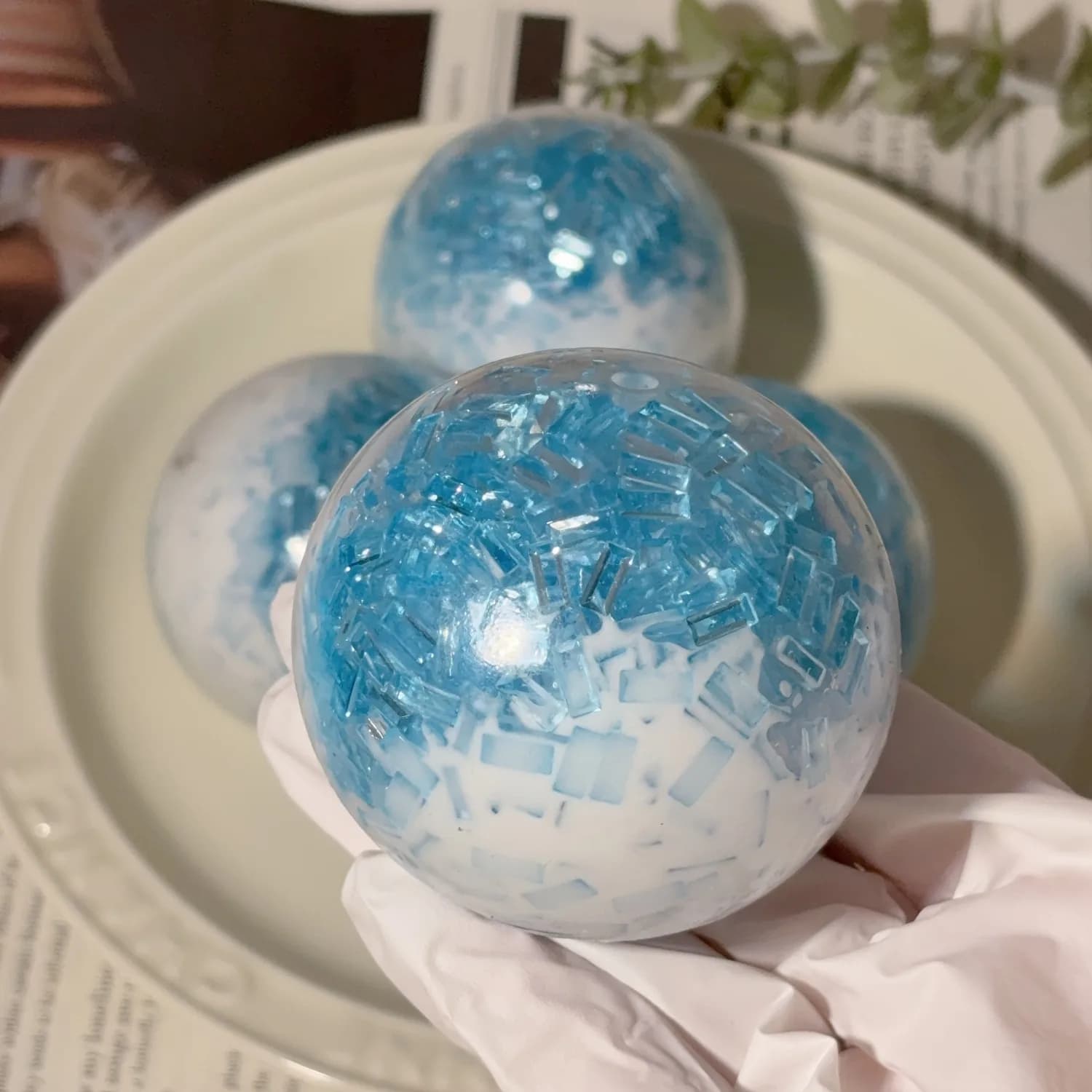 Palla Antistress in Cristallo Blu Ghiaccio, Cubo di Ghiaccio Trasparente per Alleviare lo Stress, Giocattolo Morbido per Bambini e Adulti