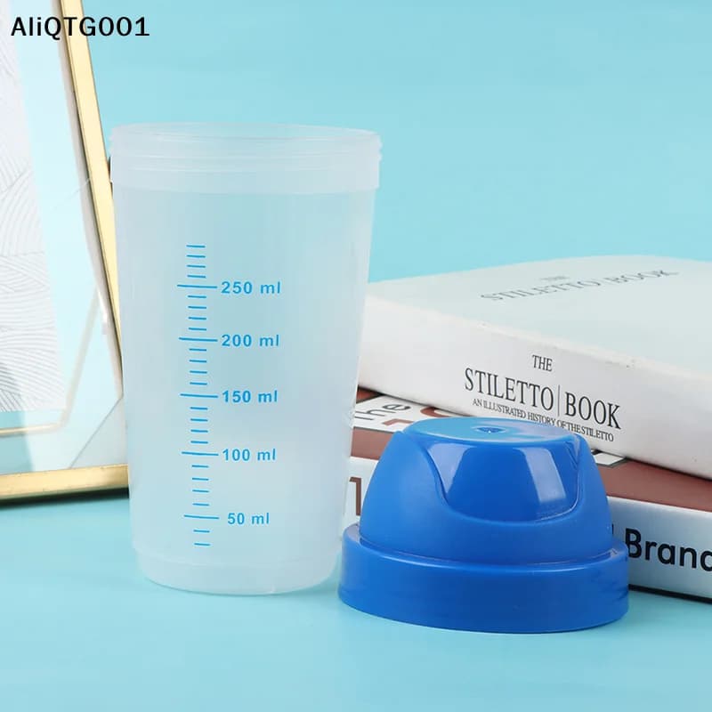 300 ml Frappe Creative Bottle Frappe bottle with cup for mixing protein powder for fitness and bodybuilding