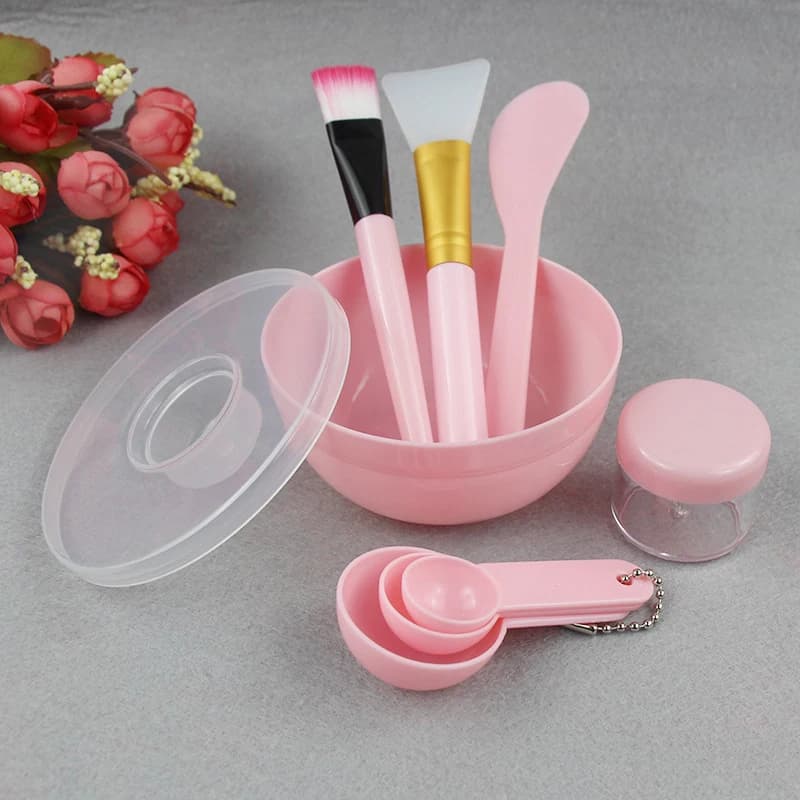 Set of Brushes for Face Mask, Bowl and Spoon, Fa-da-Te Mixing Tools, Skin Care Accessories and Makeup