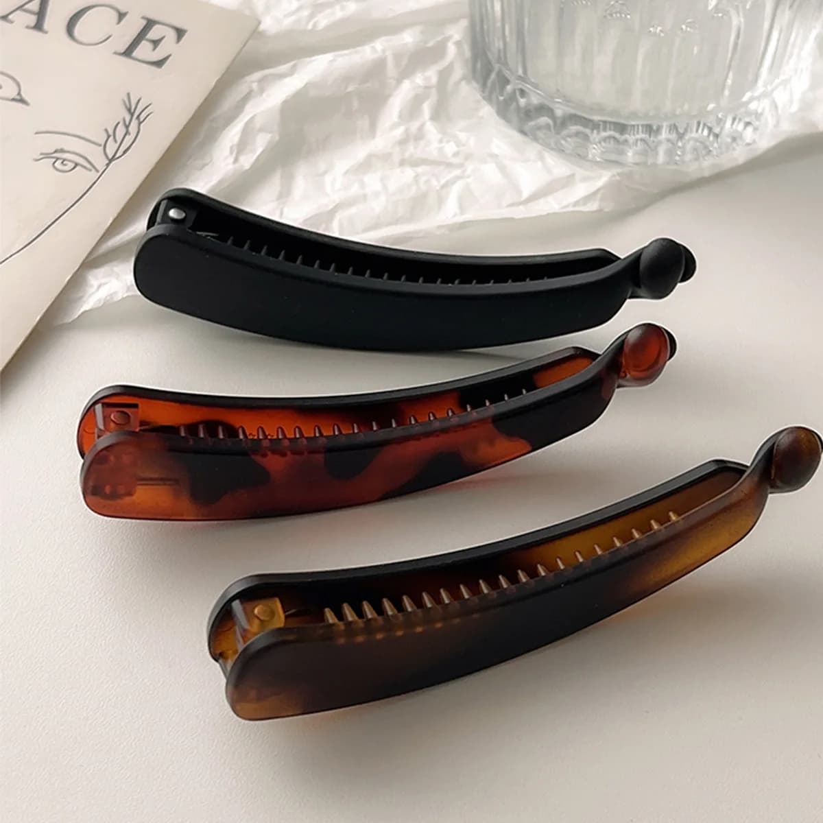 Clip a banana semplice coreana per donna Temperamento alla moda Antiscivolo Grande clip verticale Accessorio per capelli geometrico per ragazza